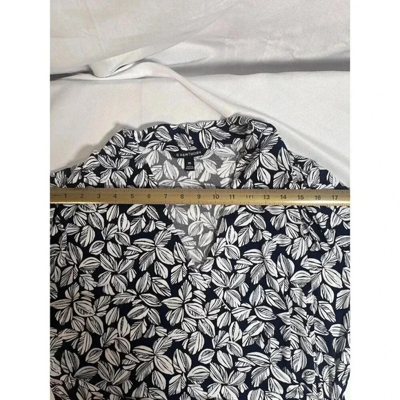 41Hawthorne Henri Ruched Knit Wrap Top (Black Floral) - XXL - Picture 5 of 7